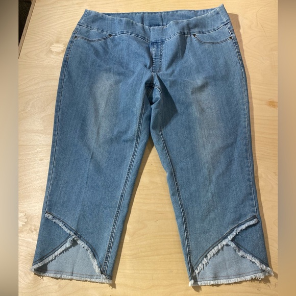 Slim-Sation Jean Ankle Pants. 22W (EA) - Picture 3 of 12